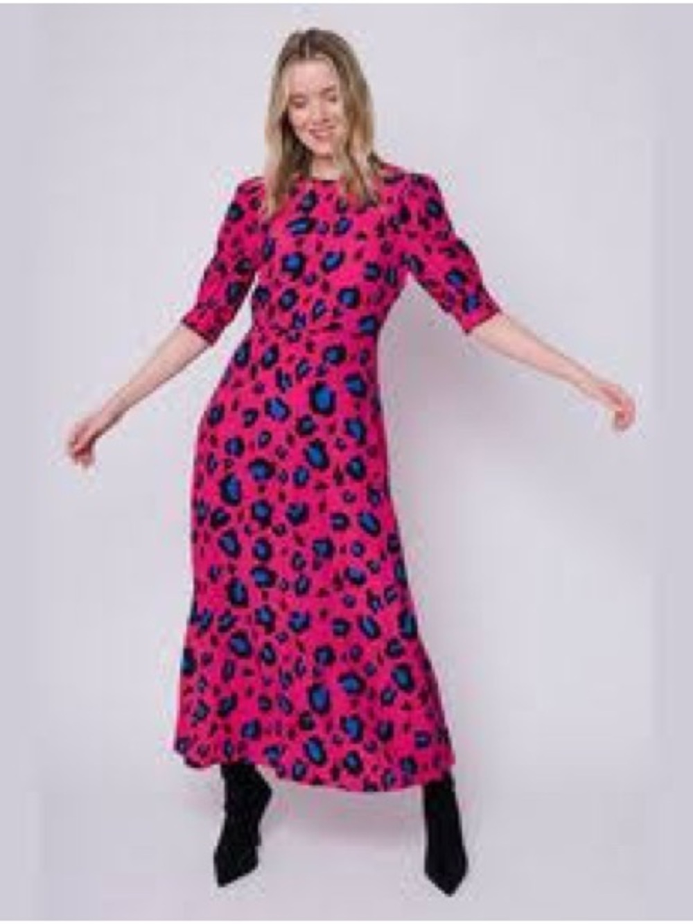 Scamp and Dude NWT midi dress. Brand new never worn.